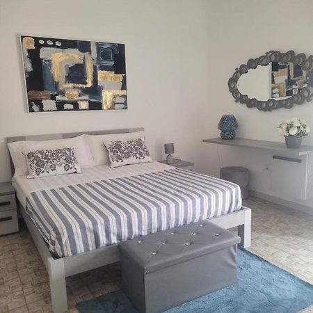 Vero Apartment Nápoly Kültér fotó